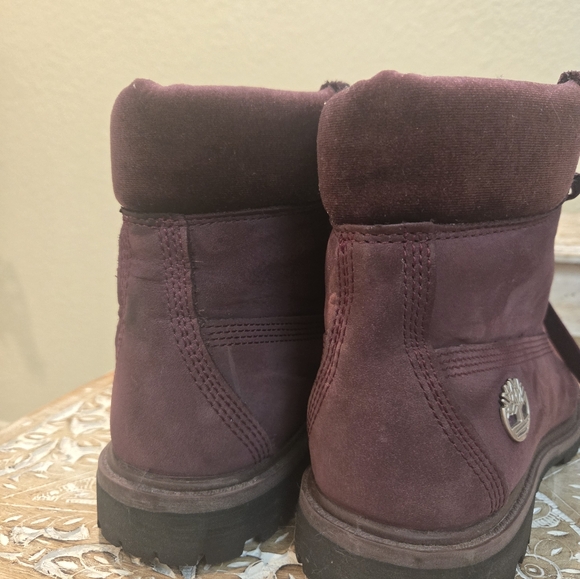 Maroon velvet timberlands - Picture 12 of 12